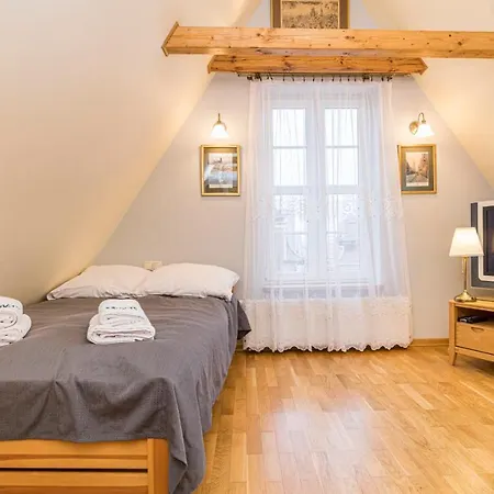 Daire Maya's Flats & - Old Town Dluga 72 Maisonette Gdansk